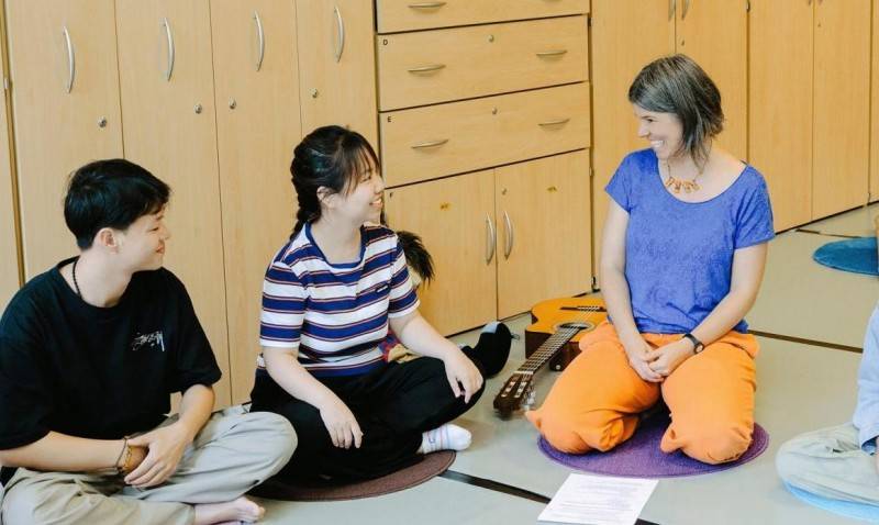 颖与西双版纳童萌乐托育的成长故事开元ky棋牌爱之名育未来：罗璐(图5)